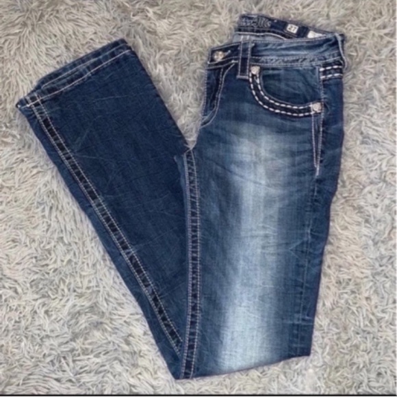 Like New!! Miss Me Jeans Signature Rise Boot Cut Size 27 - Picture 3 of 11